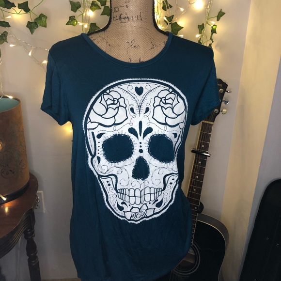 BLACK MATTER HOT TOPIC TEE LARGE EXCELLENT COND - Picture 3 of 11